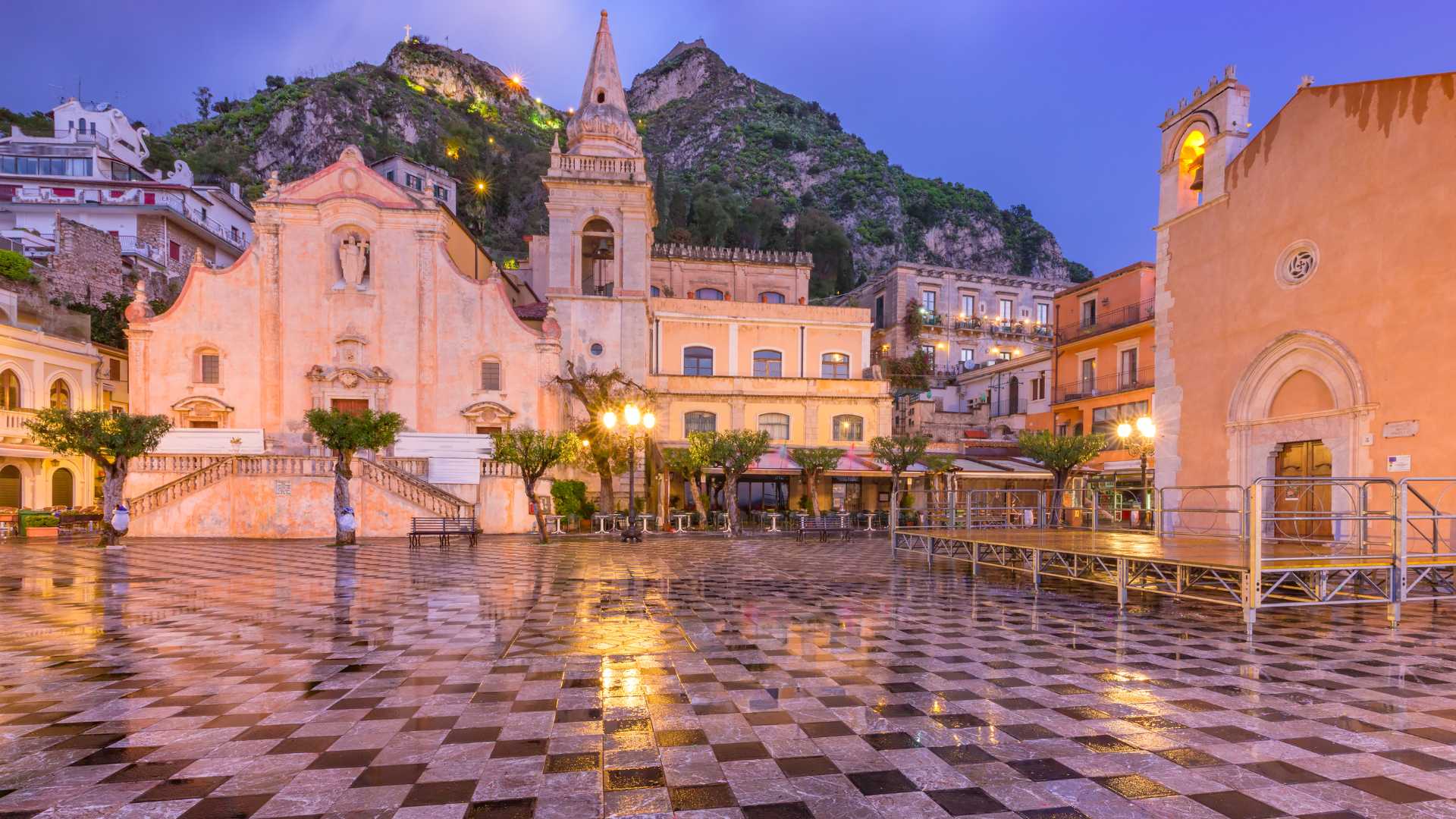 Dove parcheggiare a Taormina spendendo poco nel 2026?